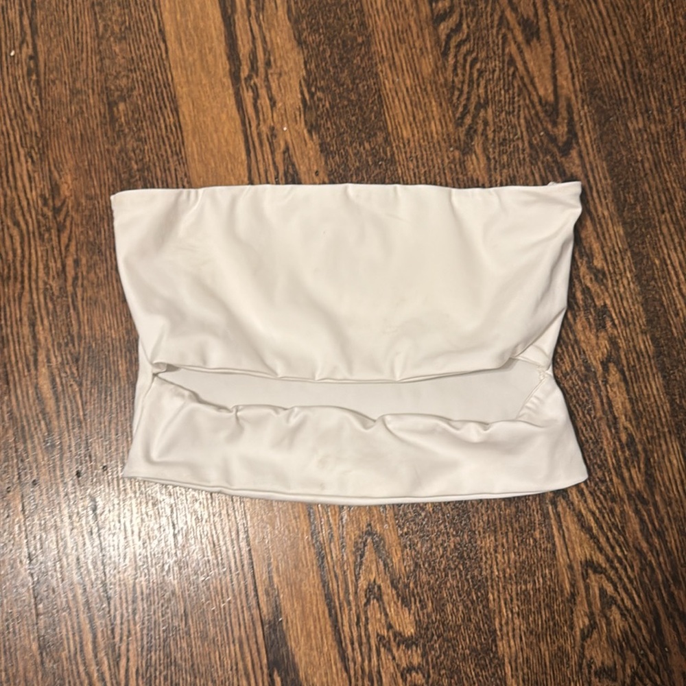 Edikted Darcey White Strapless Cutout Crop Top - Picture 2 of 3